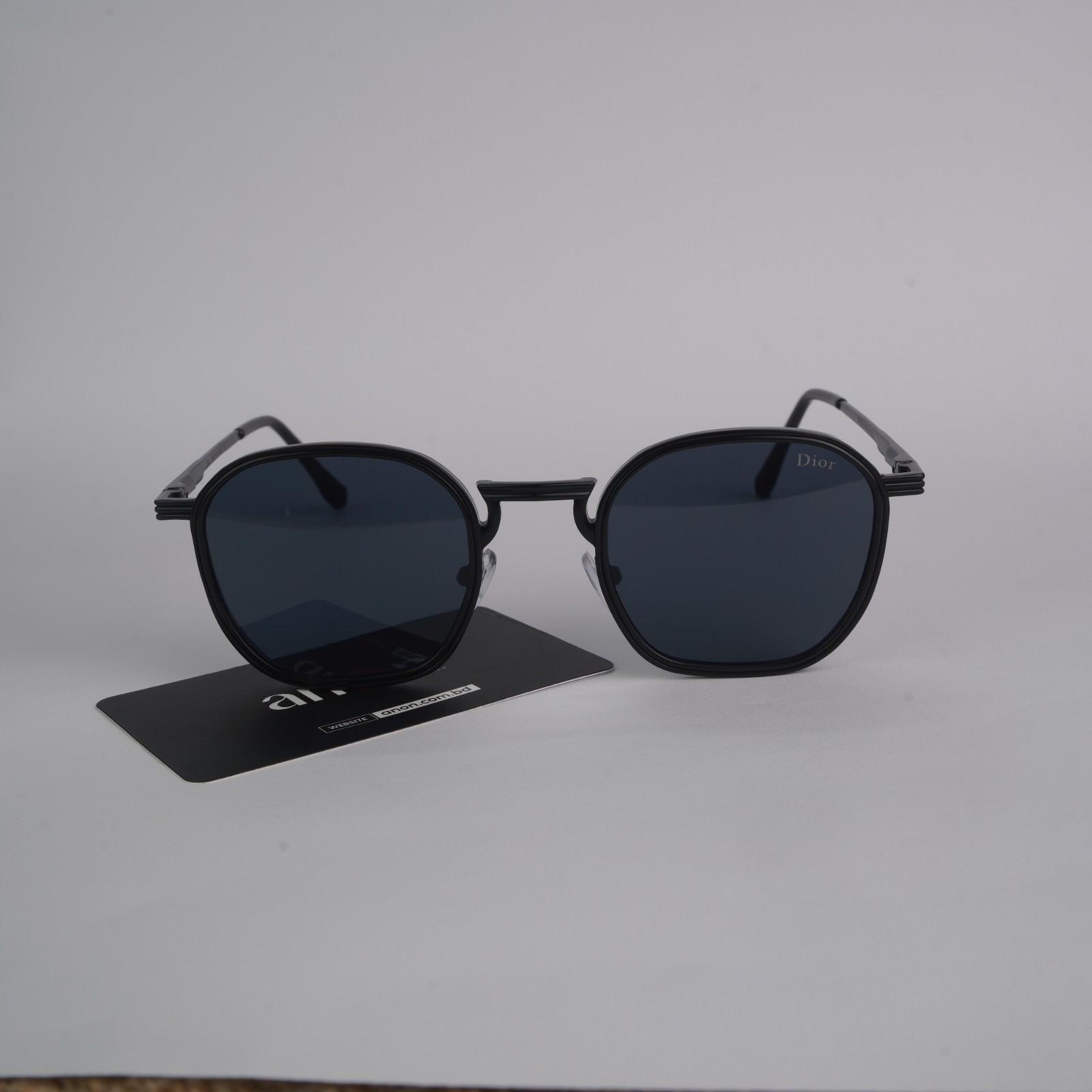 hover_image